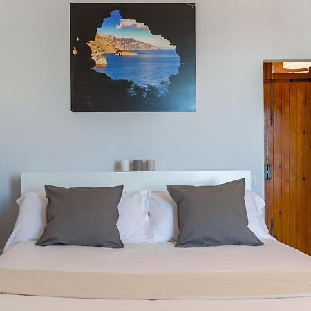 Seaview Apartment In Posillipo By Wonderful Italy Peschiera del Garda Zewnętrze zdjęcie